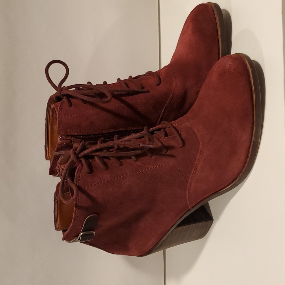 Lucky Brand